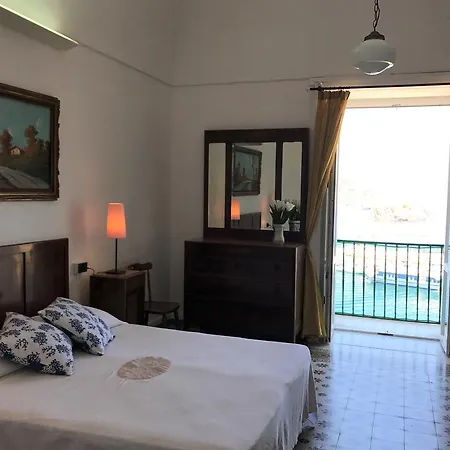 Bianca - Immobilevante Ponza