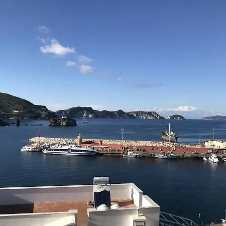 Bianca - Immobilevante Lägenhet Ponza